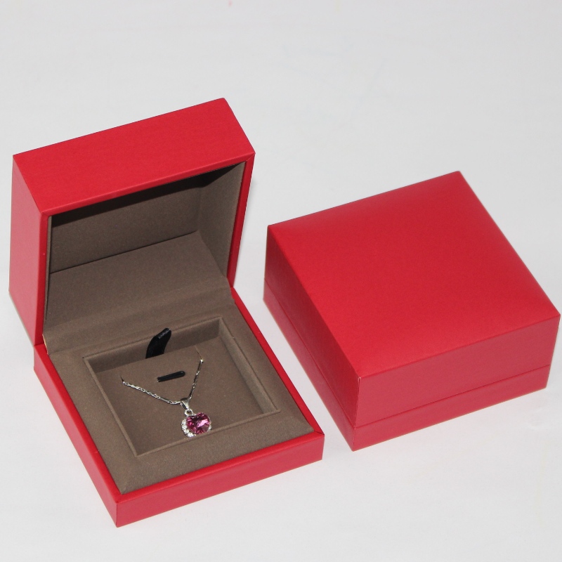 Znakomita szkatułka do opakowań biżuterii wysokiej jakości wisiorka, rozmiar 90*90*45mm