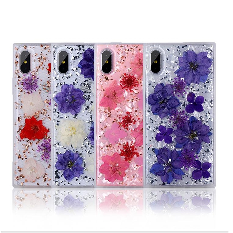 Kiedy walizka z telefonem komórkowym spotyka 200-letnią sztukę, tworzy to inną iskrę mody