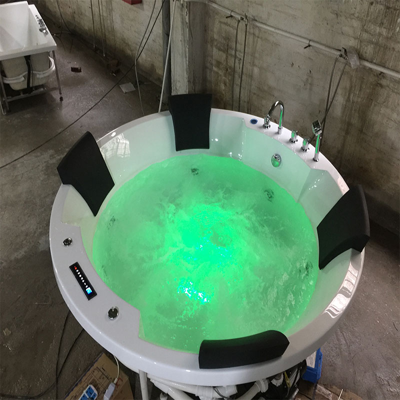 wanna z hydromasażem na świeżym powietrzu, wanna z dwoma salonami jacuzzi