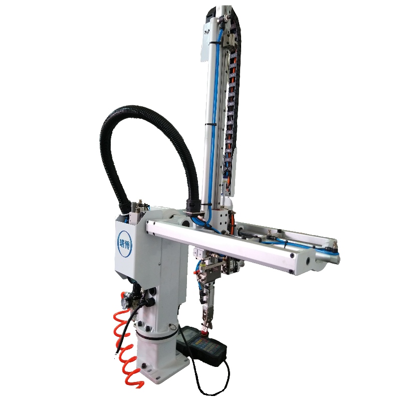 Inteligentne ramię robota manipulatora do formowania wtryskowego wahadłowego