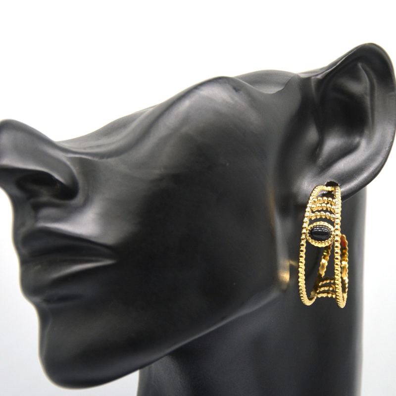 Złote kolczyki koła, kolczyki koła w kształcie litery C, czarny agat, kobiece uszy wrażliwe, biżuteria hipoalergiczna, Chiny Fabryka przetwarzania biżuterii Ruifanbao