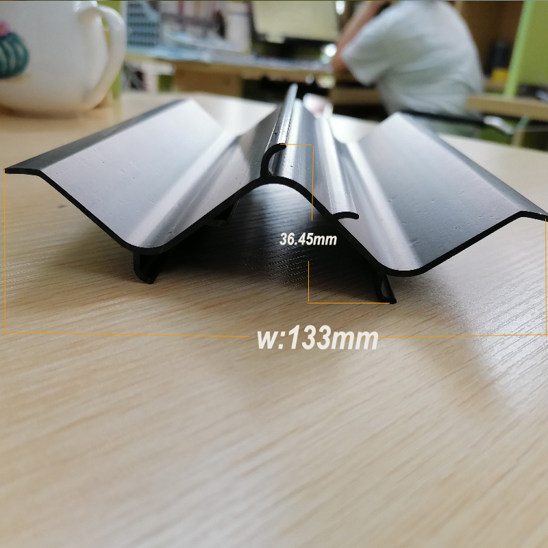 Determinatory separatora PVC w panelach znoszących ciecze do usuwania mgły w profilu separatora kropli chłodzącej do wentylacji