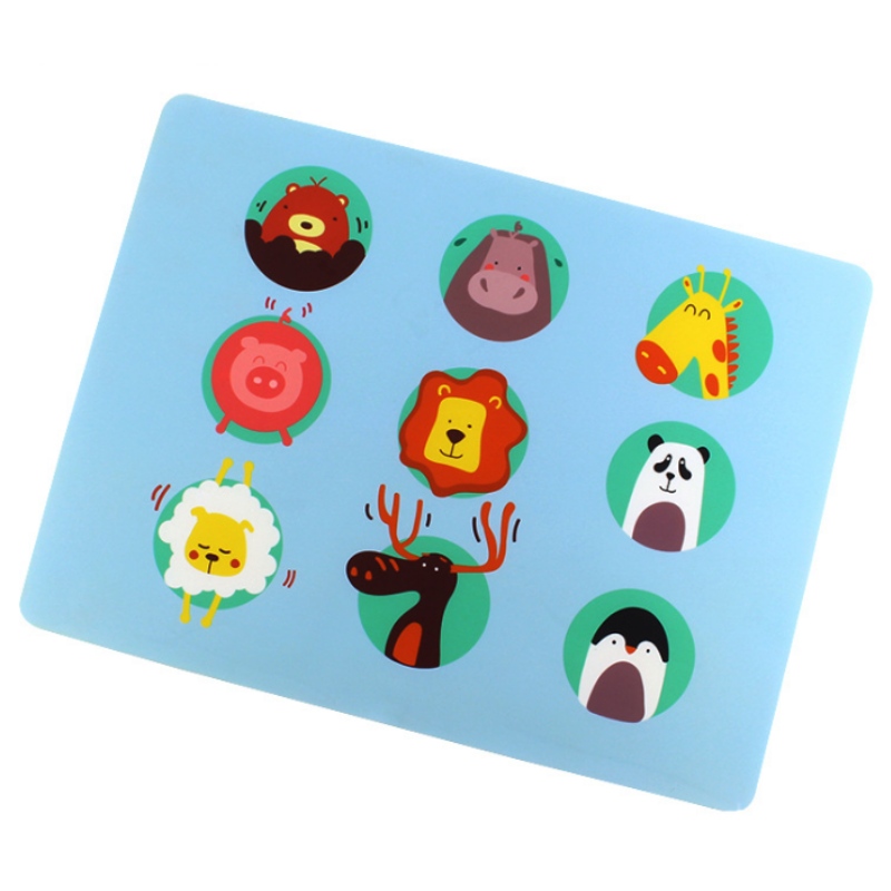 Kolorowa mata z kreskówki