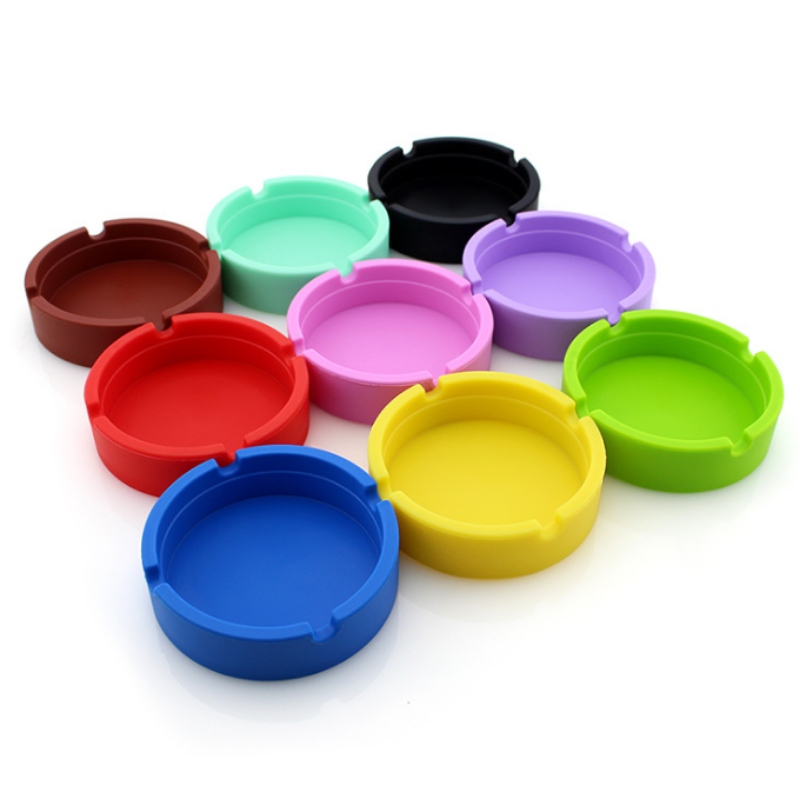 Mała okrągła popielniczka