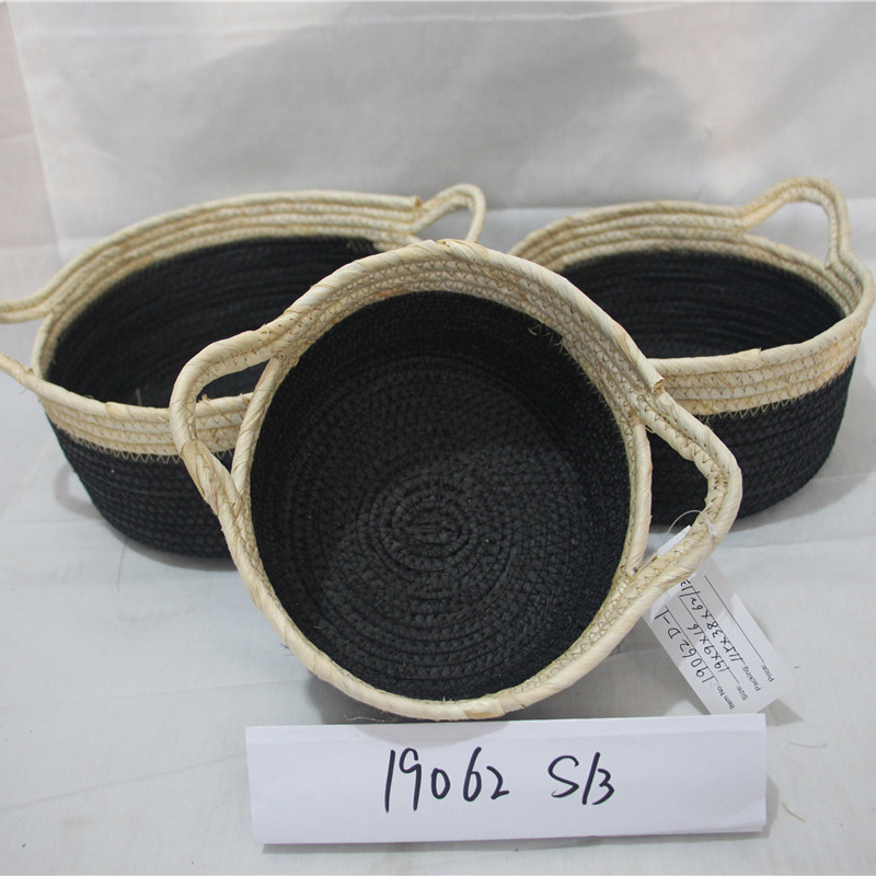Klasyczny projekt Własny kolor Mały Plastik Rattan Basket Storage