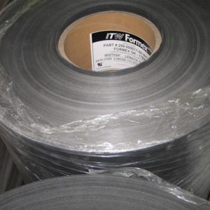 Rolka folii izolacyjnej FORMEX GK, czarna folia izolacyjna PP jest warta wezwania