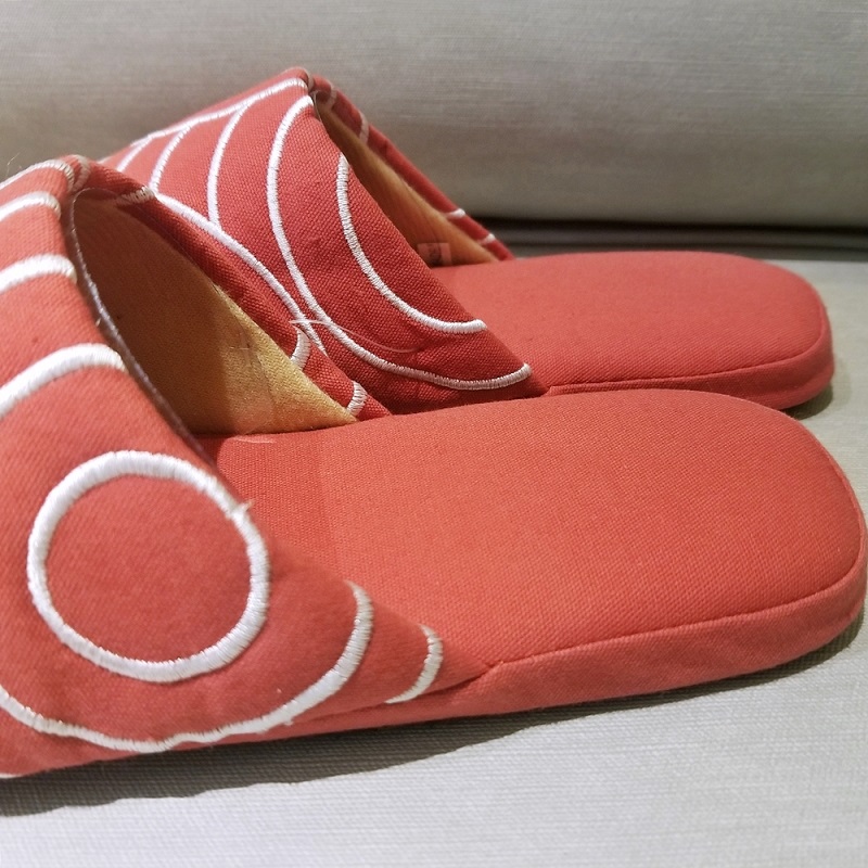 Japonia Embordiery Mule Slippers