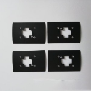 Płyta izolacyjna z poliwęglanu trudnopalnego Płyta izolacyjna GE-EFR95 Czarna ognioodporna uszczelka izolacyjna