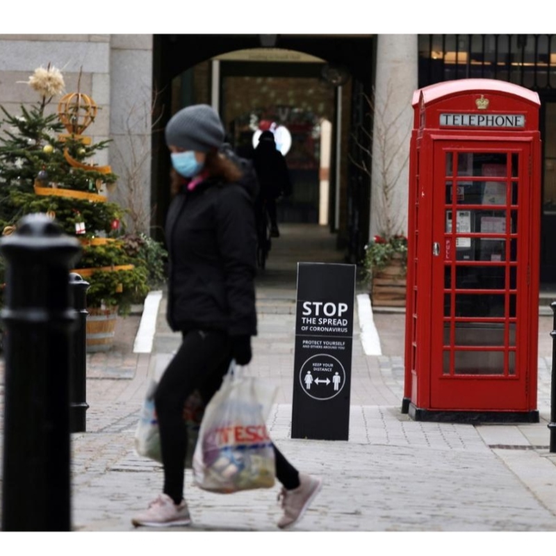 Napinanie zasad blokowania Covid \\\