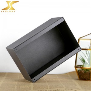 Black Metal urny dla człowieka