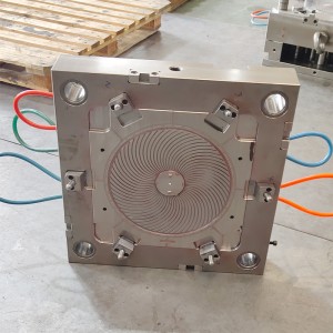 Chiny Fabryka wysokiej jakości niestandardowych form wtryskowych z tworzyw sztucznych