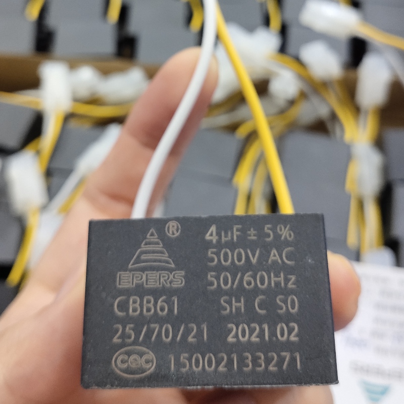 4UF 500V S0 50 N65Hz CBB61 Capacitor do wentylatora wydechowego