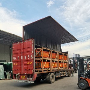 Lekka, odblaskowa bariera z tworzywa sztucznego PCV, bariera bariery drogowej