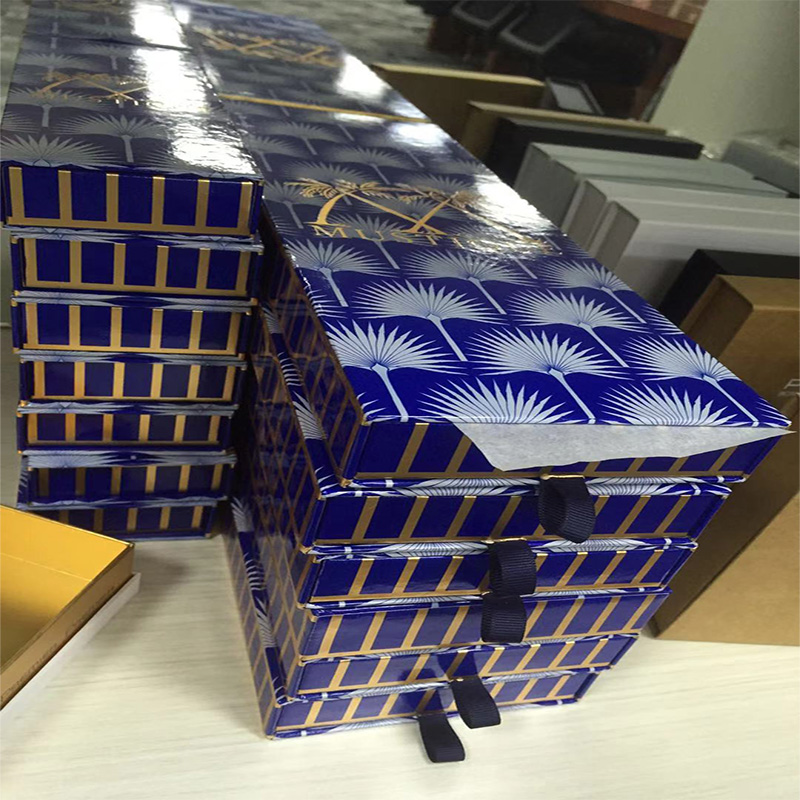 Wirusnie możenas powstrzymać! Zapewnienie mojej własnej siłyna światowy ożywienie gospodarcze!