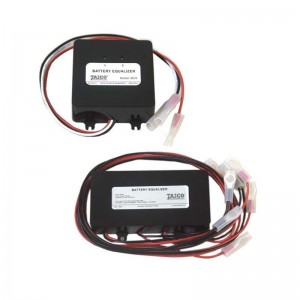 Bilans korektora baterii dla 4 SZTUK 2.4 V 3.6 V 6V 9 V 12V Bank baterii Używany żel Powódź AGM Controller Ładowarka słoneczna