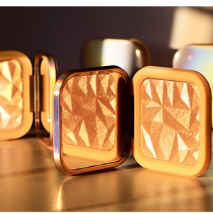 W proszku o wysokim świetle