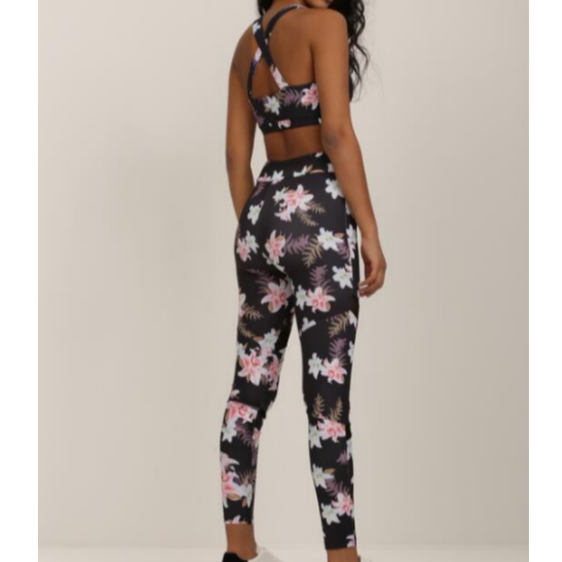 Czarny dres