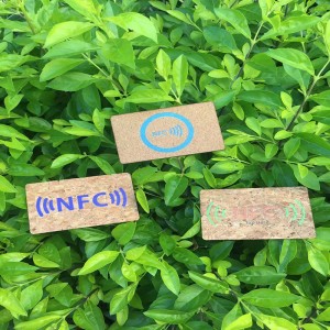 Drewniana karta pokoju