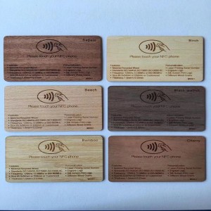 Drewniana karta pokoju