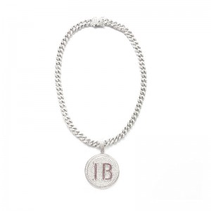 Modna okrągła litera wygrawerowana diamentowa wisiorek z łańcuchem