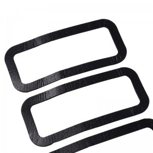 Płomień Opóźniona PE Wodoodporna pianka Plac Czarny Pianka 30 ~ 45 stopni Kompresja XPE Wodoodporna pianka