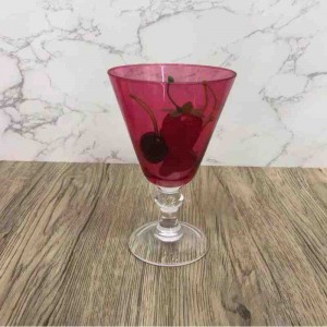 Koncepcja tabeli Zestaw szklanych szkła