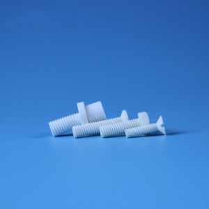 Śruby ceramiczne tlenku glinu.