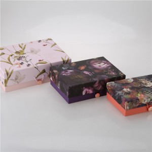 Delikatny pozłacany przycisk Guzik elastyczny przycisk