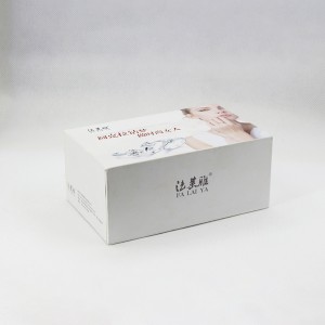 Pudełko z biżuterią