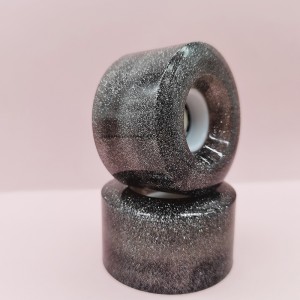 Dostosowane koła Quad Skate Transparent PU Materiał Proszek Glitter z LED