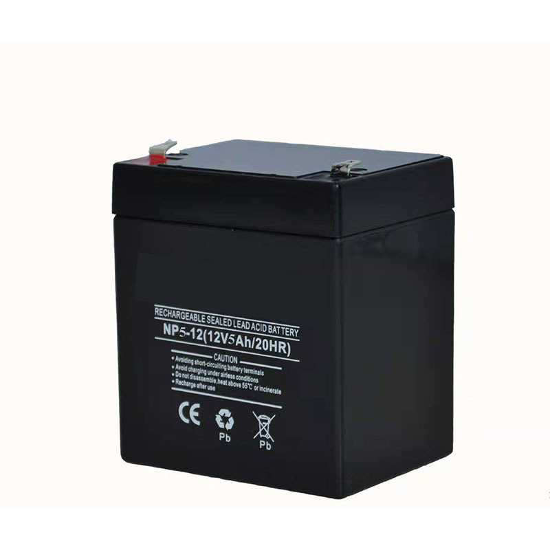 Akumulator samochodowy 12v40a.