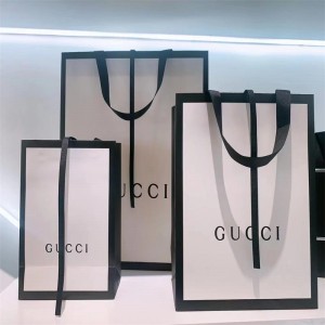 Dostosowana torba opakowań kolorowa torbana prezent torbęna zakupy torebka torebka opakowań ekskluzywne logo 5-kolorowe do druku torba papierowa torba kraft