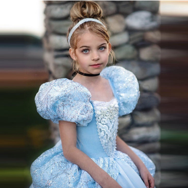 Snow White Girl