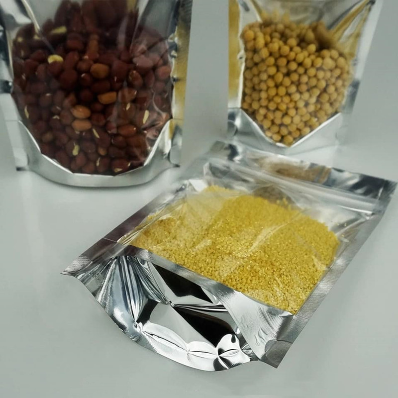 Aluminiowe torebki stojaki, czysty front z folią aluminiową, zamykanyna zamek błyskawiczny i ciepło
