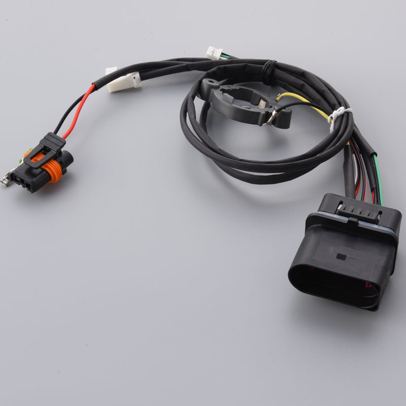 Niestandardowy samochód do motocykla Wodoodporne elektryczne automatyczne złącze reflektor adapter okablowanie wiązki linii akcesoria kablowe