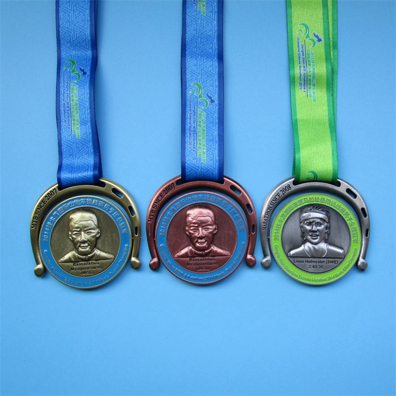 Niestandardowy medal dla Międzynarodowego Wyzwania Bike Mountain