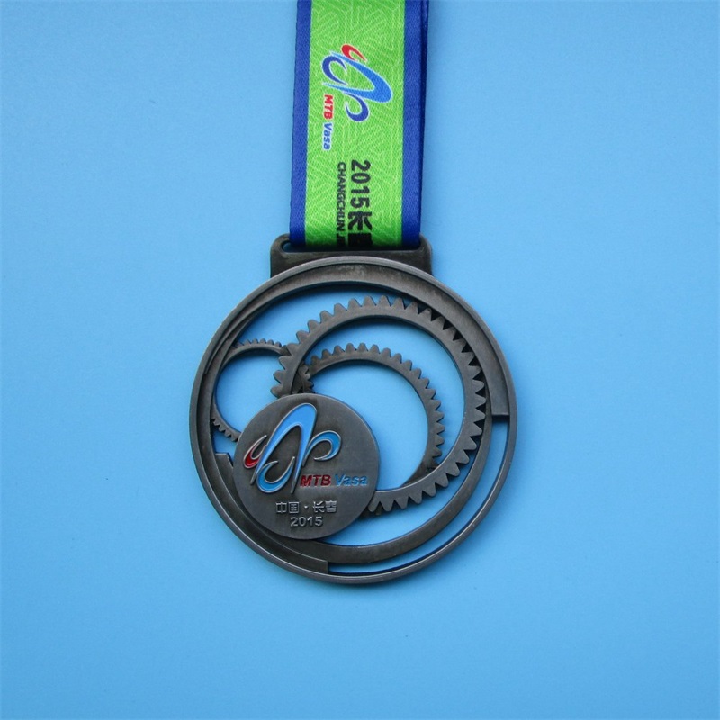 Puste projektowanieniestandardowych medali rowerowych Caster Metal Medals