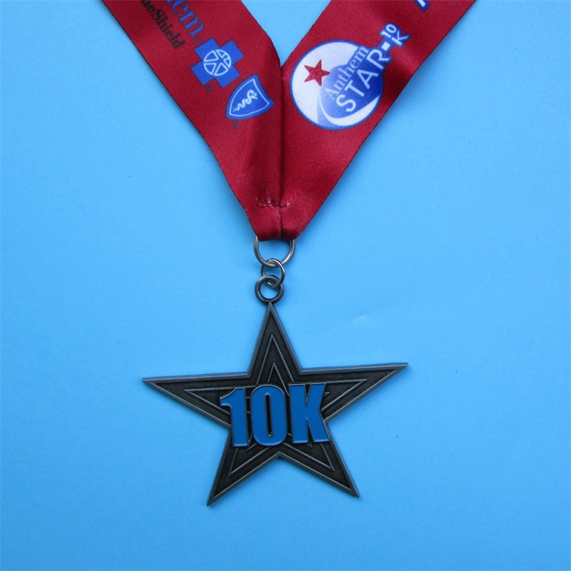 Medale triathlonowe zaprojektuj swój własny sportowy medal ze wstążką