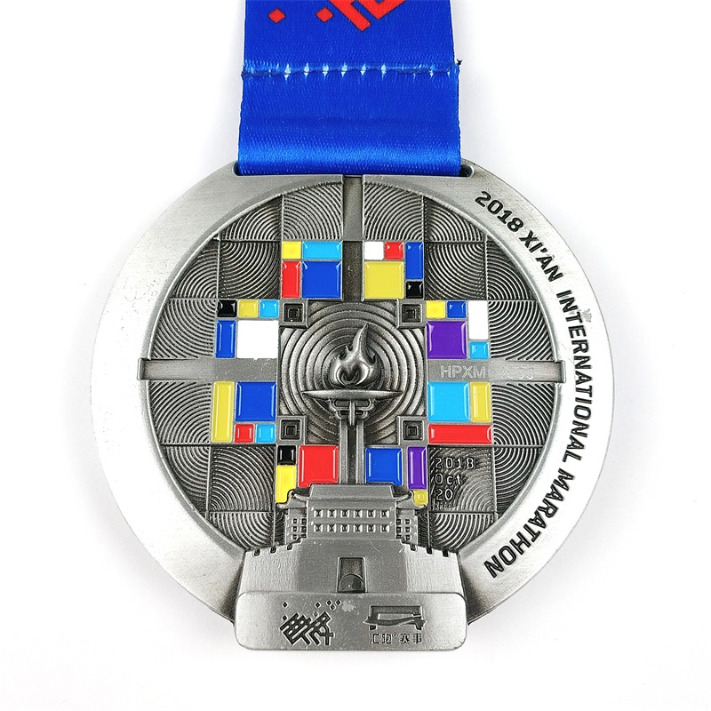 Marathon Medal Finansers 2018 Fajny projekt zdejmowany medal World Marathon Awards