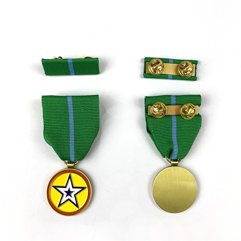 Niestandardowa wstążka medalna Metalowy Żelazny Krzyż Żołnierze Honor Commendation War Award Odznaka medalna