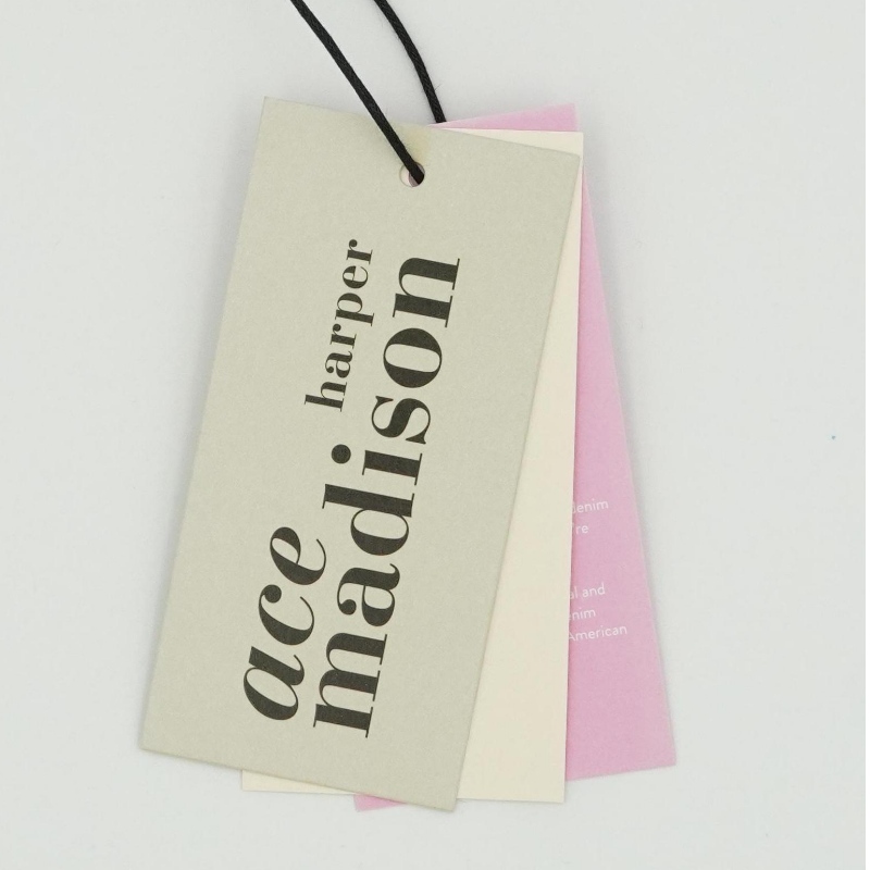 Drukowanieniestandardowe Hangtag