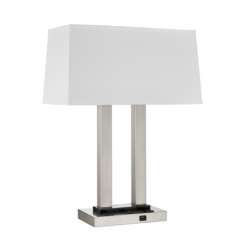 Podwójnanocna lampa stołowa w pokoju gościnnym