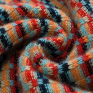 Hurtowa mody w swetrze dla kobiet w kształcie mody