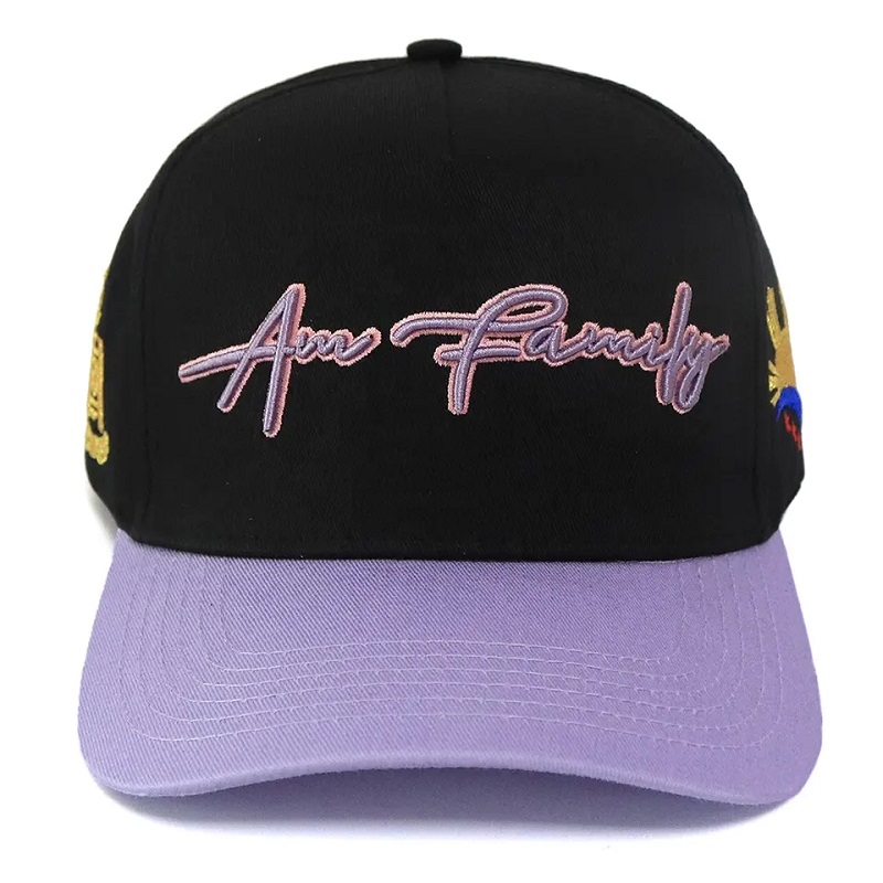 Nowy przylot kontrast kolor czarny i fioletowyniestandardowy kolor 5 panel haftowe logo baseballowe czapki sportowe dla dorosłych