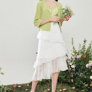 Moda letnia z dzianinami kardiganów dla kobiet