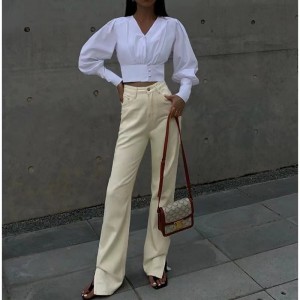 Biała koszulka w szyku w szyku w szynie w szyku w szyku V NISHE NIGHE NIGHE NOWY Cienki Top rękawy latarni