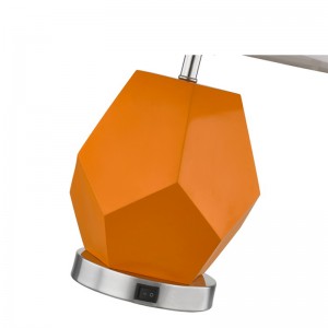 Hotelowa lampa stołowa Hampton Inn z ciałem żywicy i przełącznik rockera on/off w hotelu gościnnym