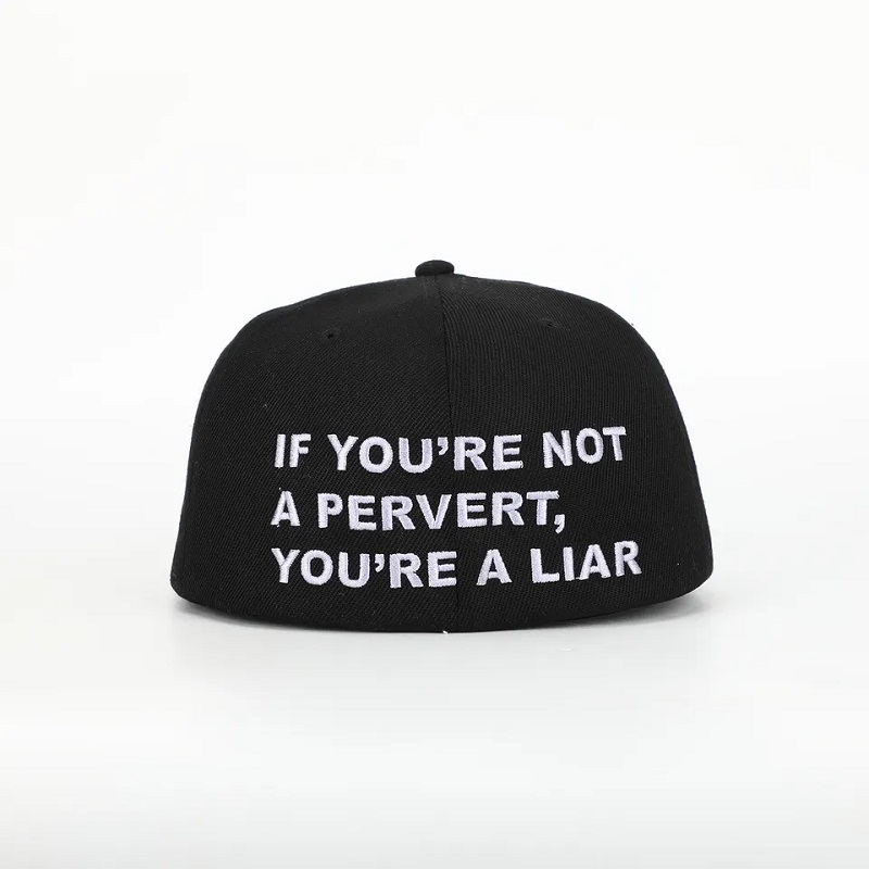 Niestandardowy 6 panel czarny akryl zamknięty flex fit gorras cap dopasowany hapo 3d logo zielone pod podstępem Hip Hop Snapback Cap