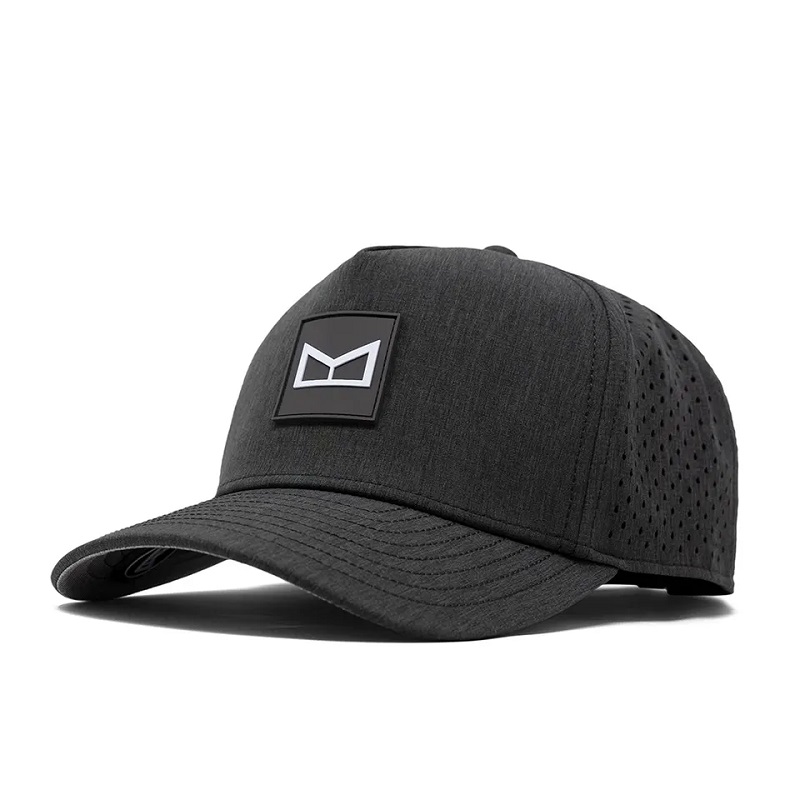 Wysokiej jakościniestandardowe 5 panelowe gumowe logo PVC Logo Baseball Cap, Waterproof Laser Cut Hole Perforated Hat, Performance Golf Tat