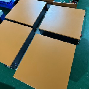 Magazynowanie energii 51,2 V 100AH ​​200AH ściana&Rack 2 w 1 zamontowana bateria litowa LifePo4 z inteligentnym ekranem LED&Mobilna aplikacja